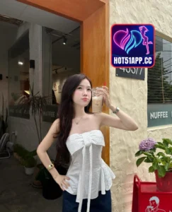 Read more about the article Trịnh Phúc beautiful girl on Hot51 Live nổi bật nhất 2026