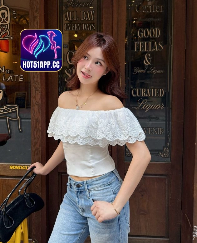 You are currently viewing Dương Long gây chú ý trên Hot51 Live hôm nay