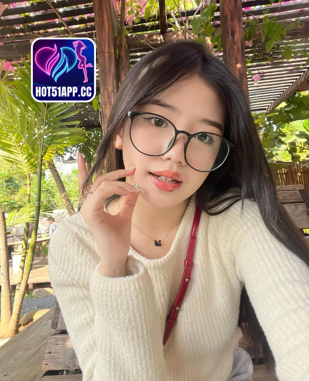 Trịnh Hùng-HOT51APP.CC