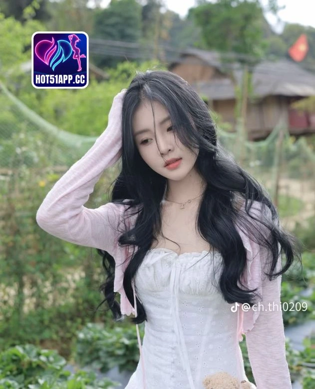 You are currently viewing Hoàng Nam và trải nghiệm Hot51 APK đáng chú ý